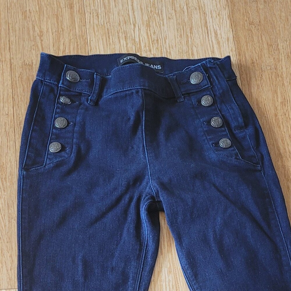 RARE*EXPRESS JEANS * BELL FLARE * MID RISE * SIZE 4